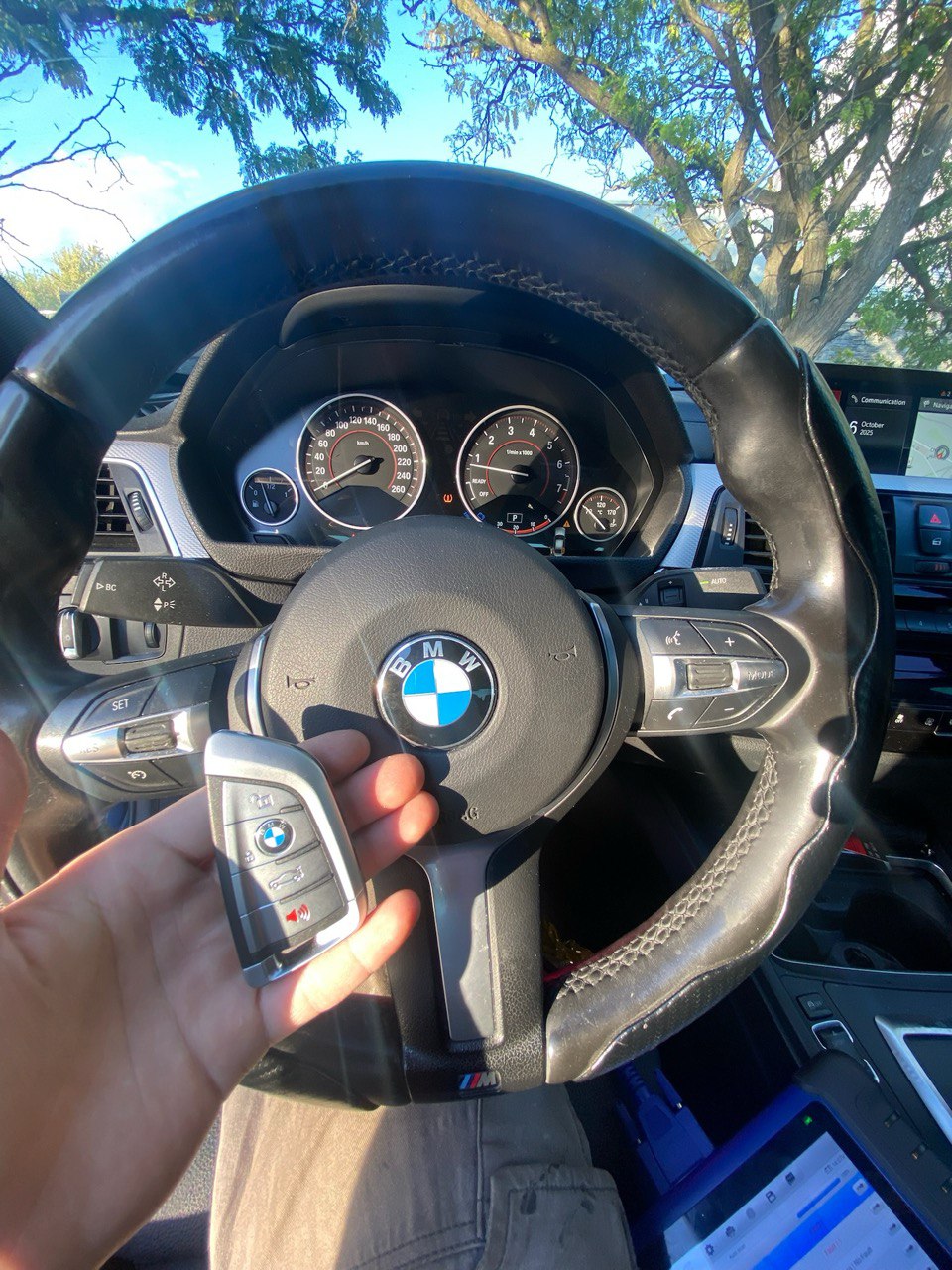 bmw programming smart keyless key in kitchener locksmith mobile service