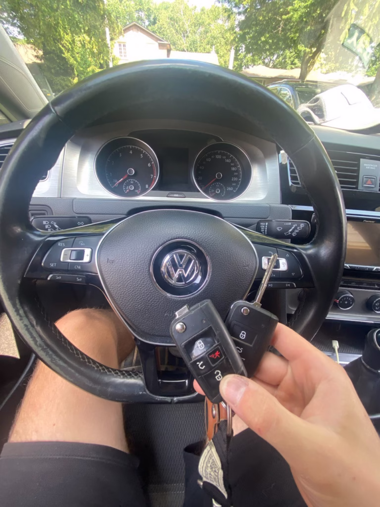 broken car key fob replacement