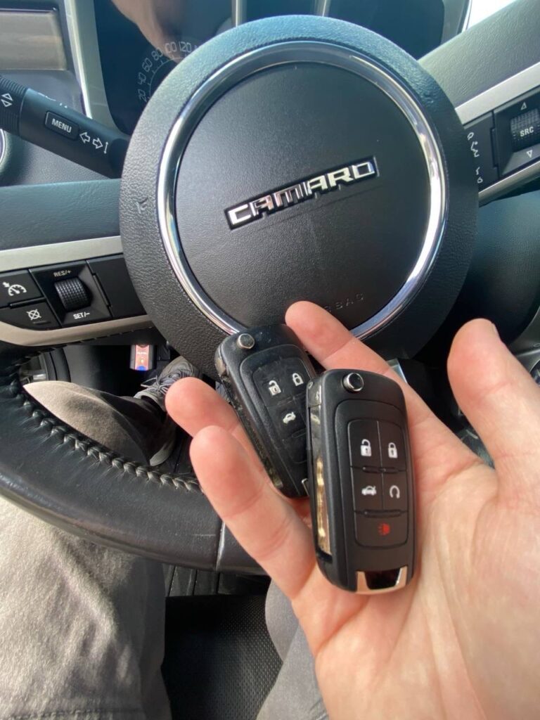 24/7 Mobile Car Key Cutting and Laser Key Duplication in Kitchener; professional on-site transponder key programming and fob replacement serving Waterloo, Cambridge, and Guelph. No towing required for all vehicle makes and models.